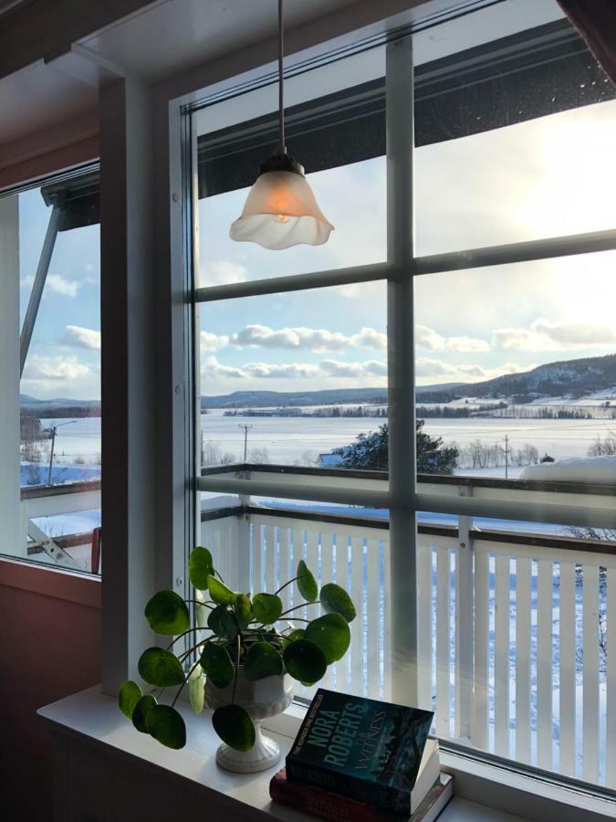 Villa Utanfoer Oernskoeldsvik, Hoega Kusten ภายนอก รูปภาพ
